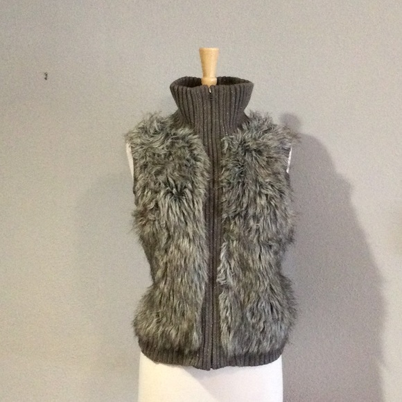 Justice Other - Justice Fuzzy Faux Fur Glitter Gray Full Front Zip Collared Vest 16 (Juniors)